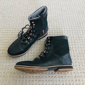 Ahnu black boots size 9